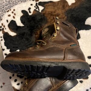 Boys size 12 Georgia work boots.